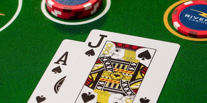 Mẹo Chơi Blackjack Online Và Các Luật Chơi Bạn Cần Biết 4 Mẹo chơi Blackjack từ cao thủ tại KING88